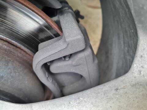 Pinza Freno Trasera Izquierdo Ford Kuga TITANIUM S 4X2 140CV 103KW
