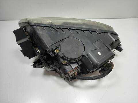 Foto 3ª: Faro Derecho Volkswagen Touareg BAC (2004)