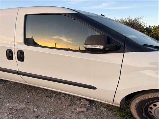 Foto 2ª: Puerta Delantera Derecha Opel Combo A13FD (2014)