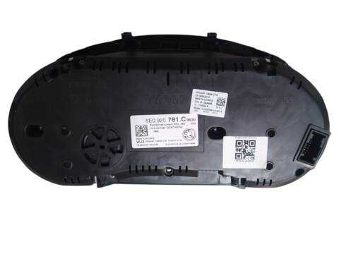 Foto 3ª: Cuadro de Instrumentos Skoda Octavia 1.6 TDI (2012)