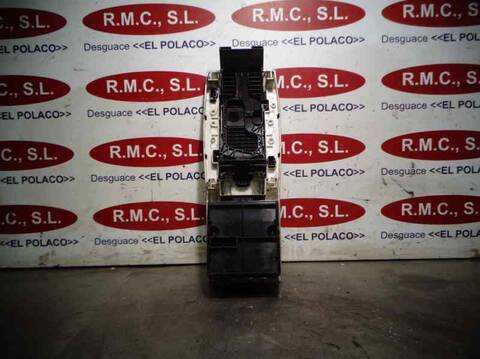 Foto 2ª: Consola Central Land Rover Range 2.7 TD V6 CAT 190CV 140KW [276DT] (2005)