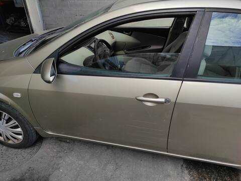 Puerta Delantera Izquierda Nissan Primera QG16 BERLINA