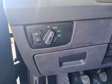 Foto 2ª: Mando Luces Volkswagen Passat BUSINESS 150CV 110KW [DSRA] (2020)