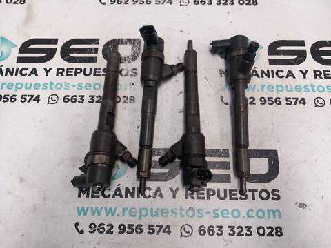 Foto 2ª: Inyectores Opel Corsa VERSION INDEFINIDA (2000)