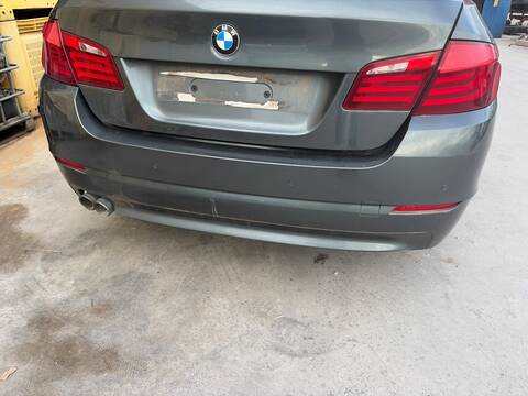 Foto 1ª: Paragolpes Trasero Bmw Serie 5 518 BERLINA (2008)