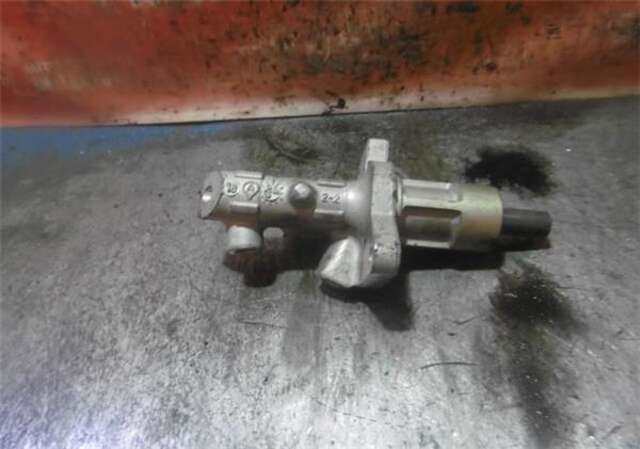 Foto 3ª: Bomba Freno Bmw Serie 1 114 2.0 118D [2.0 LTR. - 90 KW 16V DIESEL CAT] [M47N 204 D4]