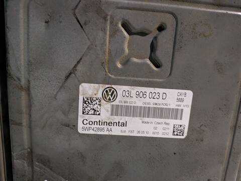 Foto 3ª: Centralita Motor ECU Volkswagen Polo CAYB (2010)