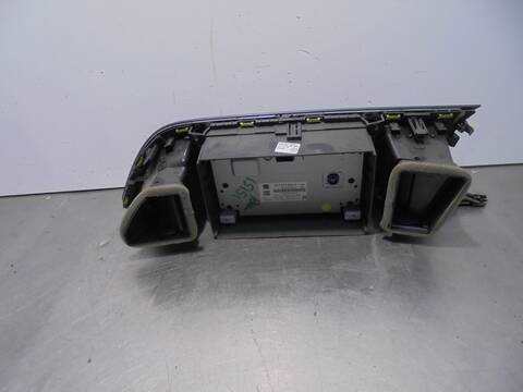 Foto 3ª: Pantalla Multifuncion Seat Leon 1.2 TSI 110CV 81KW [CYV] (2015)