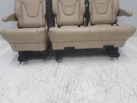 Foto 2ª: Asiento Trasero Central Mercedes Clase E 180 V 200-220 CDI 250 CDI-BT 447.813)