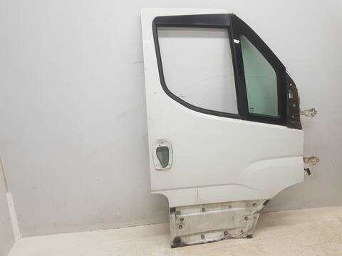 Foto 2ª: Puerta Delantera Derecha Iveco Daily FG H2 BATALLA 3520 35 S V (2019)