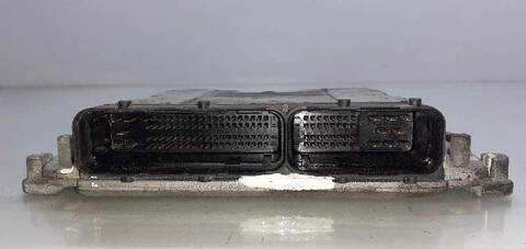 Foto 3ª: Centralita Motor ECU Chrysler Voyager 2.5 CRD EXECUTIVE 141CV 105KW [VM07C] (2002)