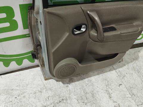 Foto 3ª: Puerta Delantera Derecha Renault Scenic 1.6 16V 113CV [K4M761] (2003)