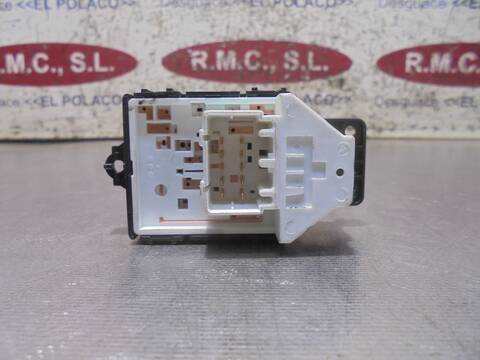Foto 2ª: Mando Retrovisor Hyundai i30 STYLE 110CV 81KW [D4FB] (2015)
