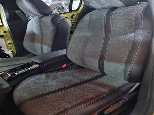 Asiento Delantero Izquierdo Peugeot 208 1.2 PURETECH 100 101CV 74KW