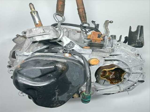 Foto 3ª: Caja Cambios Nissan Micra ACENTA 1.4 CAT 88CV (2002)