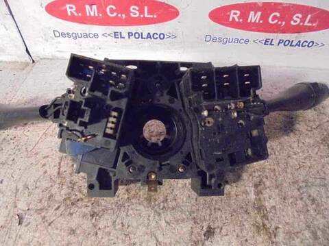 Foto 4ª: Mando Multifuncion Nissan Terrano 2.7 TD 125CV 92KW [TD27TI] (1997)