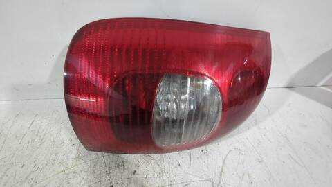 Foto 2ª: Piloto Trasero Izquierdo Citroen Xsara 1.6 HDI 90CV [9HX (DV6ATED4)] (1999)