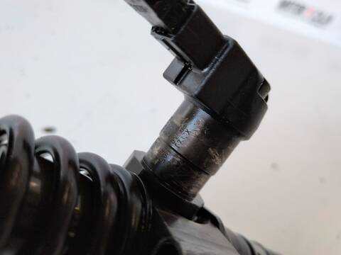 Foto 3ª: Inyectores Volkswagen Passat BKP (2005)