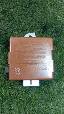 Caja Reles Fusibles Lexus LX 4.7 G 470 V8