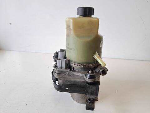 Foto 2ª: Bomba de Direccion Ford Focus TREND 1.8 TDCI TD CAT 116CV (2007)
