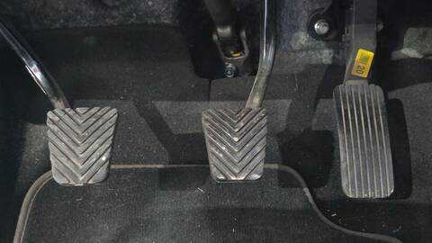 Foto 1ª: Pedal Freno Kia Rio SPIRIT 101CV 74KW (2020)