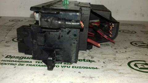 Foto 3ª: Caja Reles Fusibles Mini Mini COOPER 120CV 88KW [N12B16A] (2007)