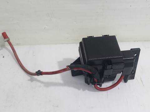 Caja Reles Fusibles Renault Megane D III BERLINA 5P DYNAMIQUE