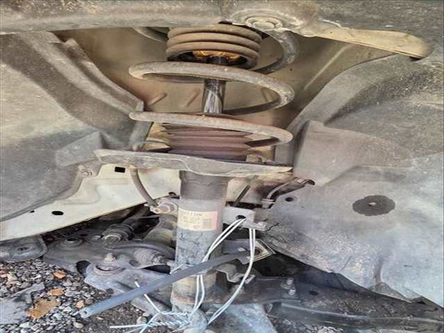Amortiguador Delantero Derecho Nissan Qashqai TEKNA 4X4 131CV 96KW