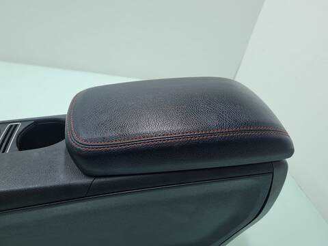 Foto 3ª: Consola Central Mercedes Clase A 140 A 45 AMG 4-MATIC 176.052) 381CV 280KW [133980] (2017)