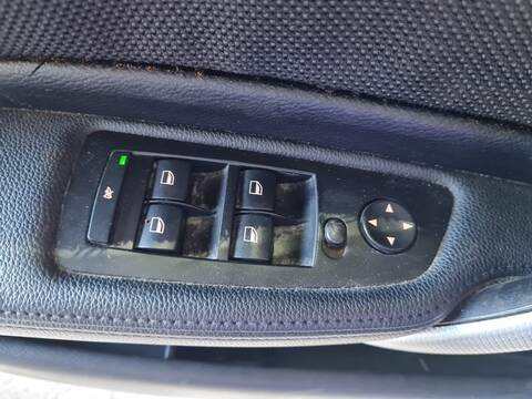 Botonera Elevalunas Bmw Serie 1 114 118D BERLINA 143CV 105KW