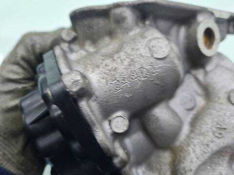 Foto 2ª: Valvula EGR Ford Kuga TITANIUM 4X2 140CV 103KW [UFDA] (2012)