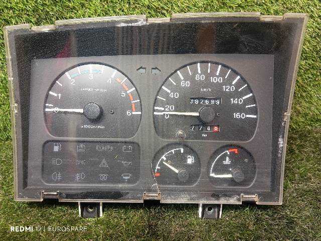 Cuadro de Instrumentos Nissan Trade 3.0 TD 100