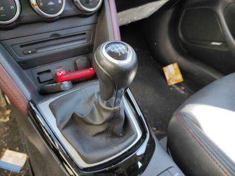 Palanca de Cambio Mazda CX3 G DK) S5