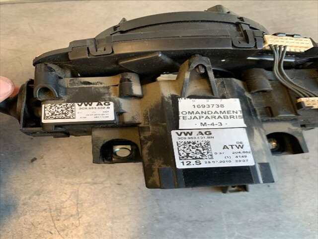 Foto 2ª: Mando Multifuncion Volkswagen Passat 2.0 TDI 110CV BERLINA [CBDC] (2010)