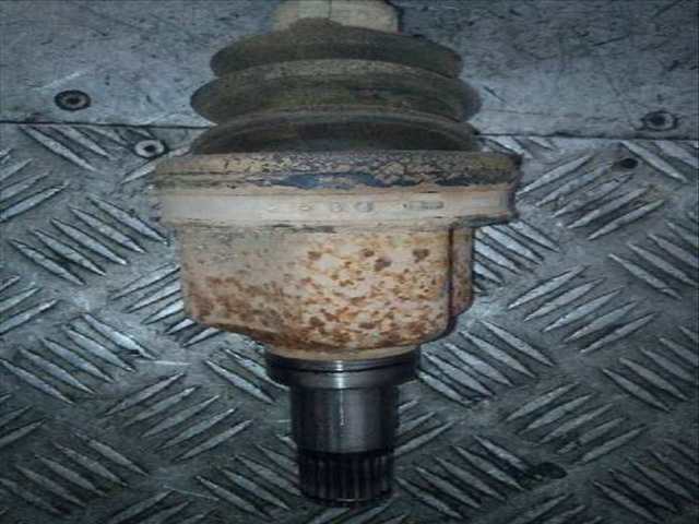 Foto 4ª: Transmision Delantera Izquierda Ford Fiesta TREND 95CV 70KW [TZJB] (2011)