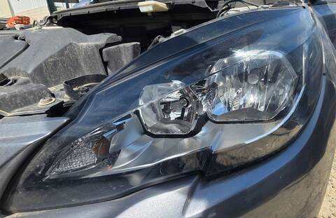 Faro Izquierdo Peugeot 308 STYLE 99CV 73KW