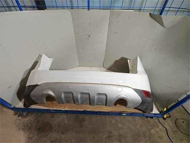 Foto 1ª: Paragolpes Trasero Ford Kuga TITANIUM 4X2 [UFDA]