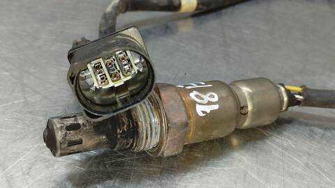 Foto 3ª: Sonda Lambda Audi A1 AMBITION 105CV 77KW [CAY] (2012)