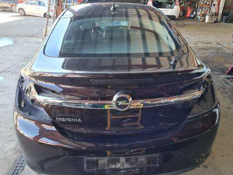 Portón Opel Insignia EXCELLENCE BERLINA 140CV 103KW