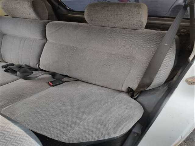 Asientos Traseros Suzuki Vitara 1.6 LARGO JLX) 97CV 71KW