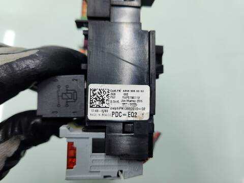 Foto 2ª: Caja Reles Fusibles Mercedes Clase A 140 A 45 AMG 4-MATIC 176.052) 360CV 265KW [133980] (2013)