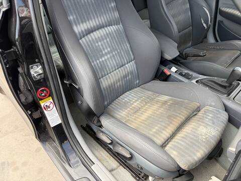Asiento Delantero Derecho Bmw Serie 1 114 204D4 BERLINA