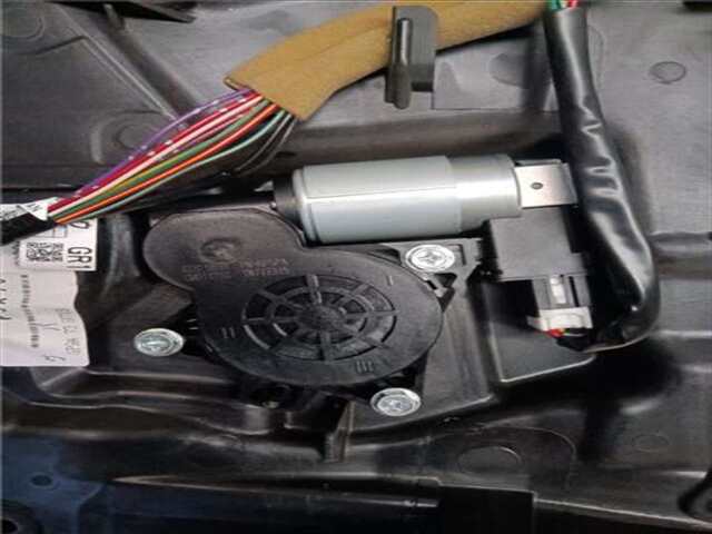 Foto 3ª: Elevalunas Eléctrico Trasero Izquierdo Mazda 6 2.0 DI [RF7J]