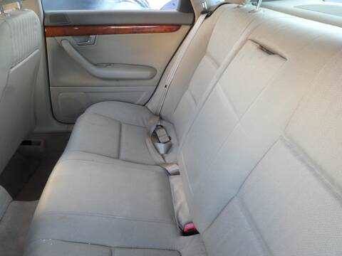 Foto 2ª: Asientos Traseros Audi A4 ALT BERLINA (2003)