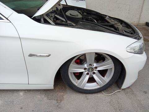 Aleta Delantera Derecha Bmw Serie 5 520 2.0 D F10)
