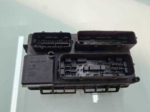 Foto 4ª: Caja Reles Fusibles Opel Corsa 1.2 16V CAT Z 12 XEP - LB4) 80CV 59KW [Z12XEP] (2006)