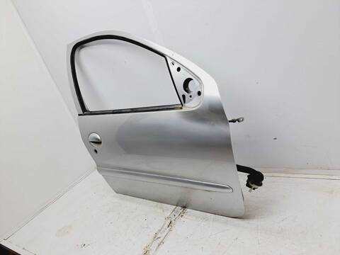 Foto 3ª: Puerta Delantera Derecha Peugeot 206 1.4 HDI 68CV 50KW [8HR] (2012)