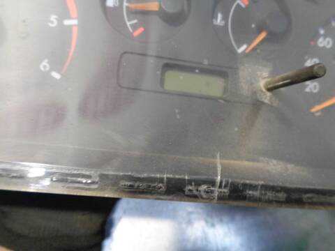 Foto 3ª: Cuadro de Instrumentos Nissan Terrano AVENTURA 125CV 92KW [TD27TI] (1998)