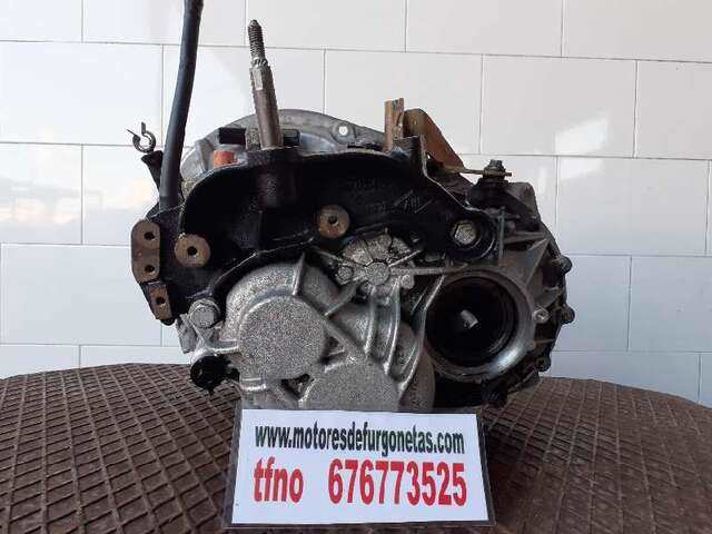 Foto 3ª: Caja Cambios Nissan Primastar 1.9 DCI D 101CV (2005)