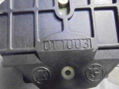 Foto 4ª: Mando Multifuncion Bmw Serie 3 315 318 I BERLINA 140CV 103KW [18-4S-1] (1995)